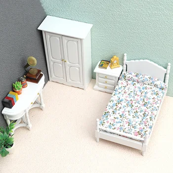 1 комплект Мебели за куклена къща 1:12, на Дървено легло с матрак, Гардероб, Компютърно бюро, Шкаф с много чекмеджета, Комплекти за декор на детска стая