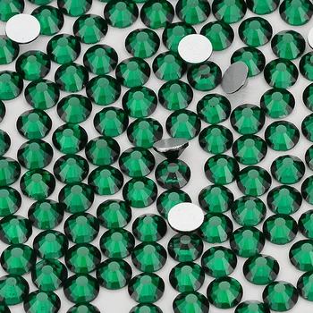 Всички размери SS3-SS60 Тъмно-зелено стъкло с фиксирана облегалка, планински кристал, Изумруд, кръгъл сребърен дъното, лепило за камък за украса на дрехи за нокти