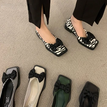 Есен Нова Удобни дамски обувки на равна подметка, Индивидуални Лоферы без Обков с Квадратни пръсти и Фин Пръсти, Дамски Ежедневни обувки
