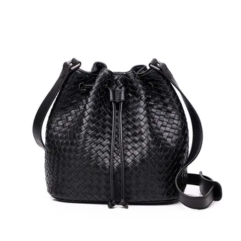 QL1023 2023 Нова чанта през рамо от Естествена Агнешка кожа Ръчно изработени, Модни Универсална чанта-кофа с Голям Капацитет